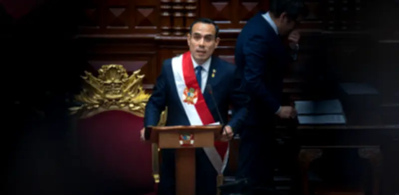Congreso de Perú debate mociones de censura contra presidente interino José Jerí