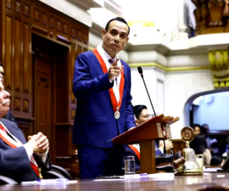 Congreso de Perú debatirá moción de censura contra presidente Jerí por escándalo de reuniones
