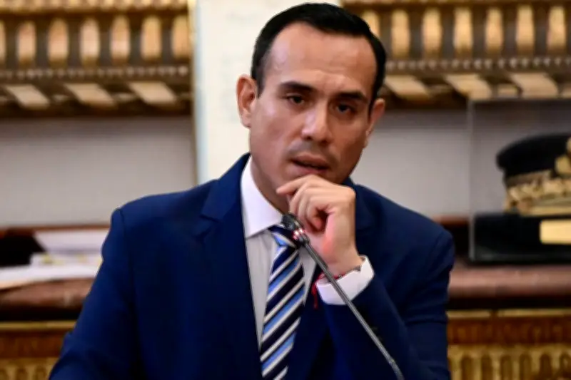 Congreso peruano debate censura a presidente interino José Jerí por presuntas irregularidades