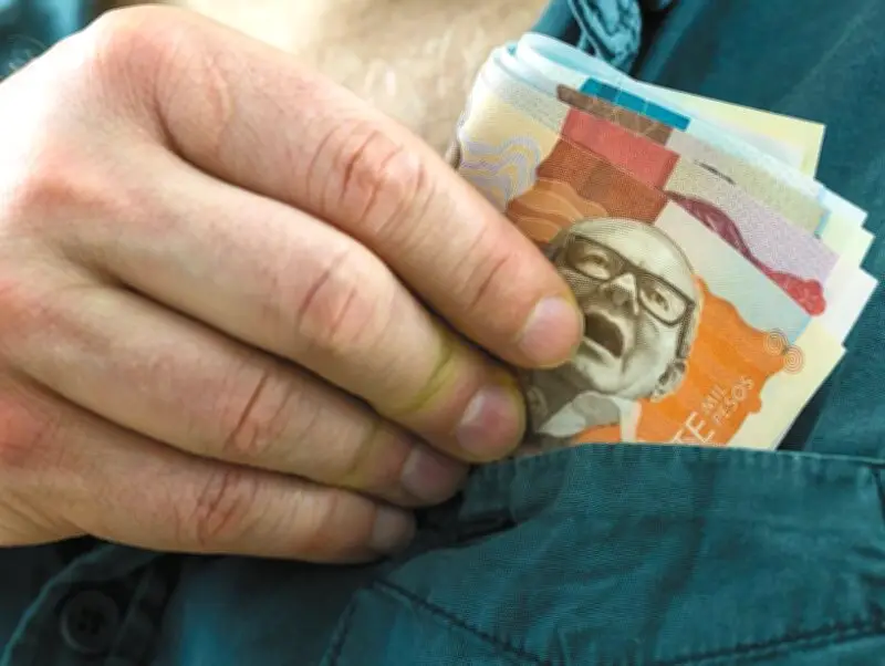 Consejo de Estado suspende incremento del salario mínimo 2026: reacciones divididas