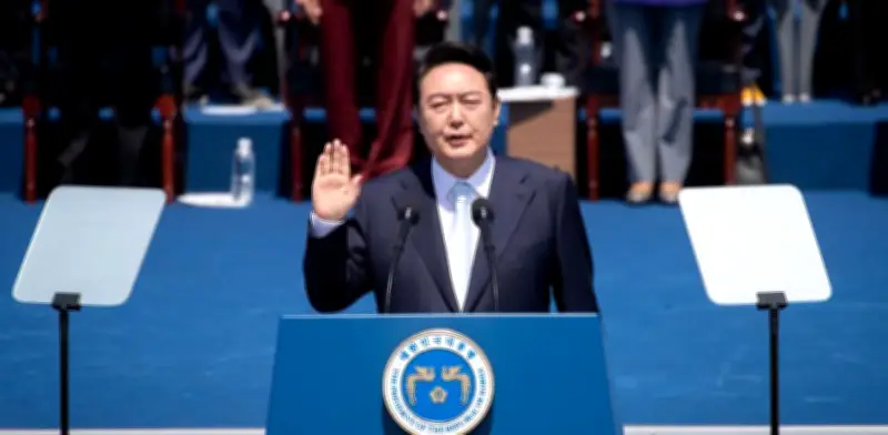 Corea del Sur: Partido gobernante exige pena de muerte para expresidente Yoon por ley marcial