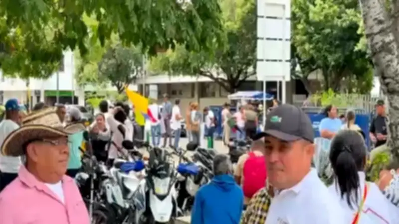 Damnificados de Montería protestan contra el Concejo por negar proyecto de ayudas