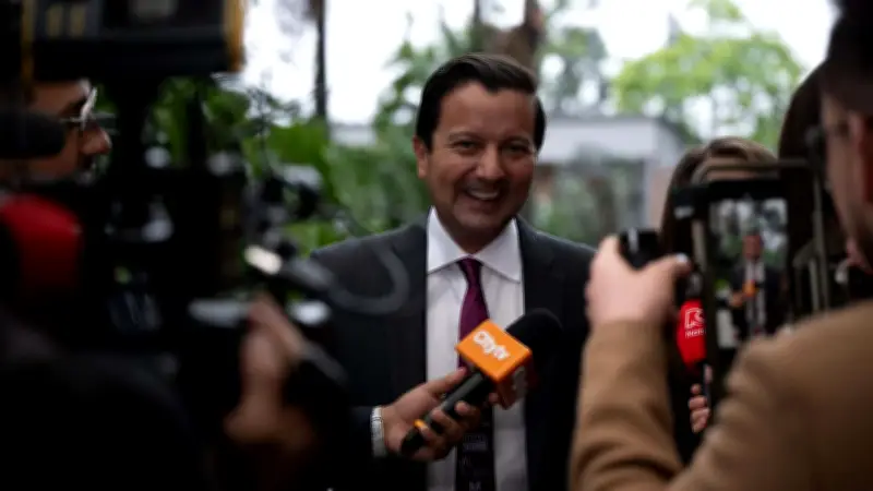 David Luna propone satélites de baja órbita y alfabetización digital para conectar Colombia