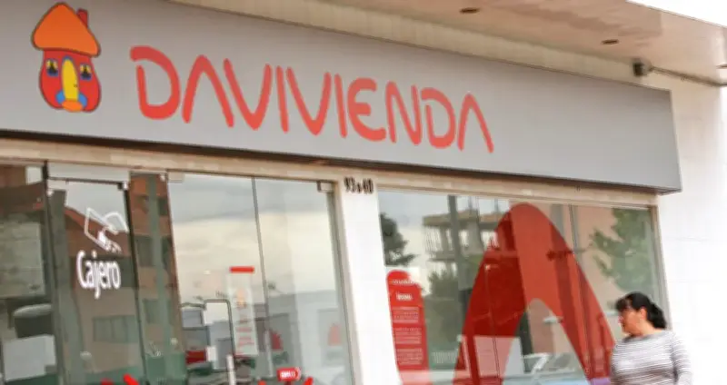 Davivienda ajusta horarios por Carnaval de Barranquilla: cierre temporal en 7 oficinas