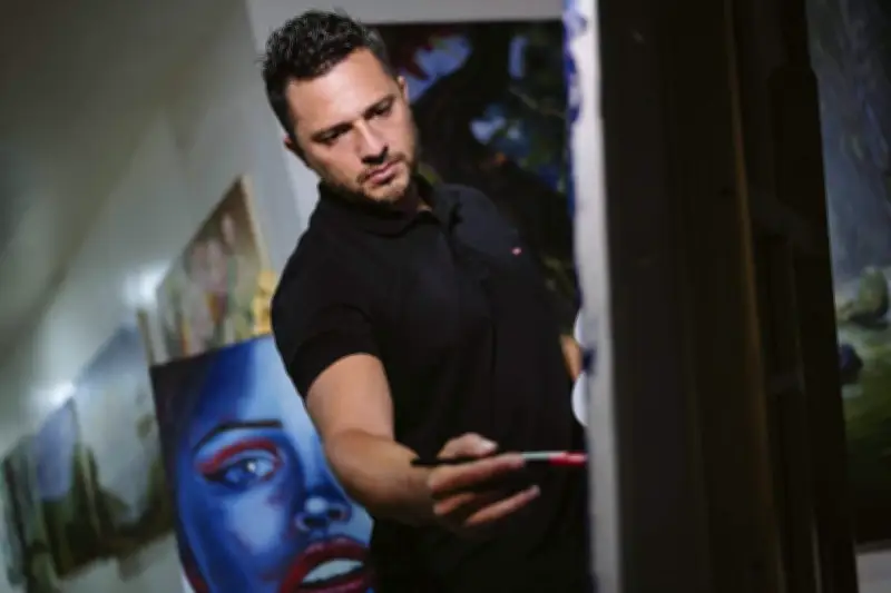 De taller familiar a academia: el artista santandereano que transformó la pandemia en proyecto de vida