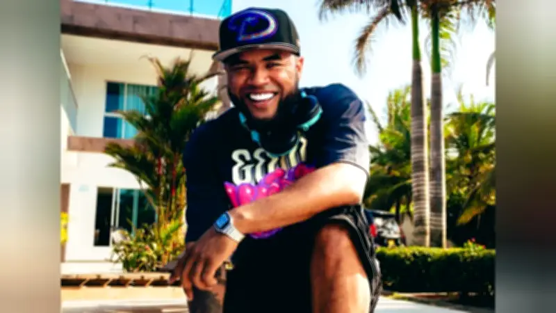 Desaparición del DJ Dever en Atlántico: Familia y Mundo Artístico en Angustia