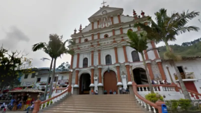 Disidencias de las FARC secuestran a hombre acusado de abuso infantil en Antioquia