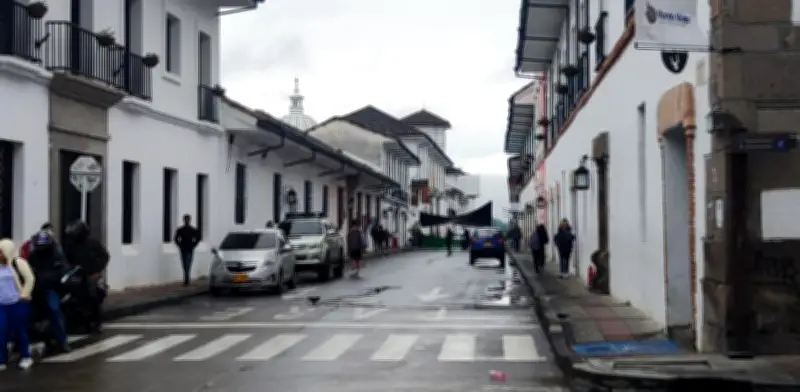 Disturbios en Universidad del Cauca por protesta contra alza en almuerzos y seguro estudiantil