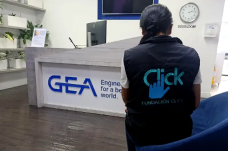 Donar computadores usados: una solución ambiental y social para reducir la brecha digital