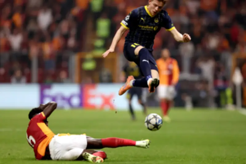 Dávinson Sánchez brilla en Champions: figura clave en goleada y elegido en el once ideal