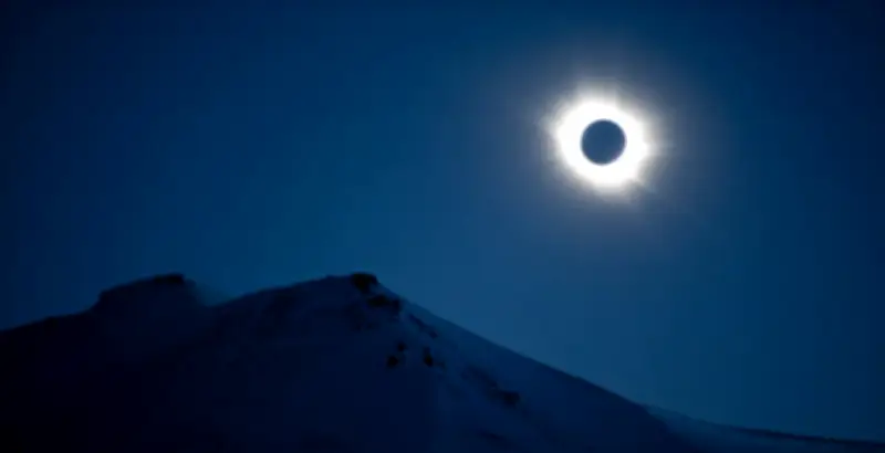 Eclipse solar anular de 2026: El 'anillo de fuego' que iluminará el cielo en febrero