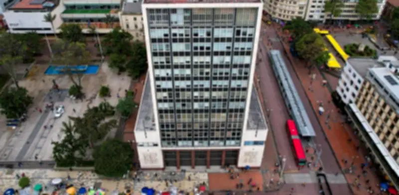 Economía colombiana en 2026: crecimiento moderado con riesgos de inversión débil y tasas altas