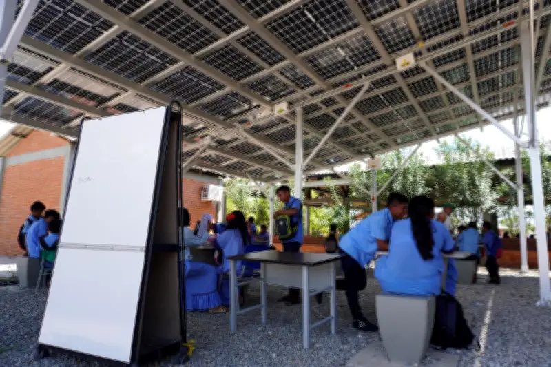 Ecopetrol instala sistema solar en internado wayuu de La Guajira para 1.600 estudiantes