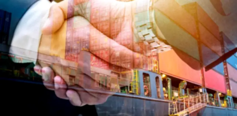 Ecuador activa diálogo comercial con EE. UU. tras aumento de aranceles de Trump