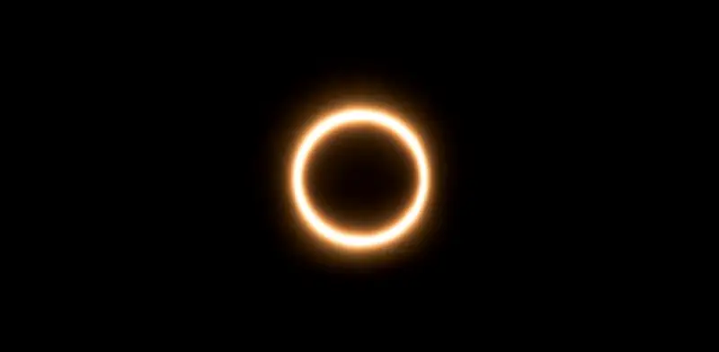 El 'anillo de fuego' iluminará el cielo en febrero de 2026: detalles del eclipse solar anular