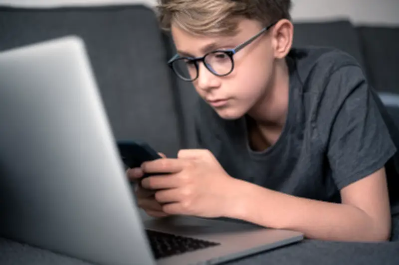 El celular: ¿Maravilla tecnológica o amenaza para la salud física y mental?