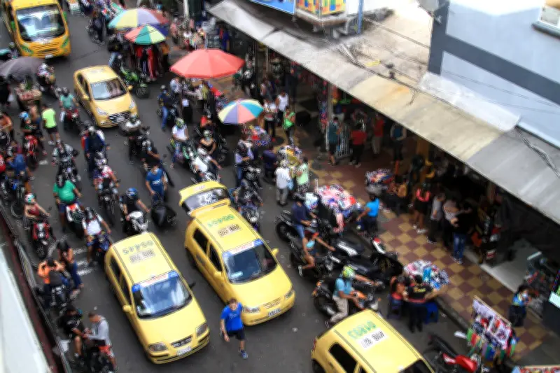 El Centro de Bucaramanga: Un corazón histórico que lucha contra el caos y la desatención