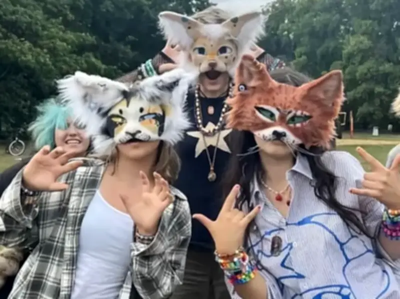 El movimiento therian: de foros digitales de los 90 a tendencia viral en TikTok y YouTube