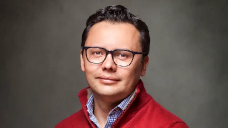 El silencio en las reuniones: cuando el equipo deja de aportar antes de dejar de cumplir