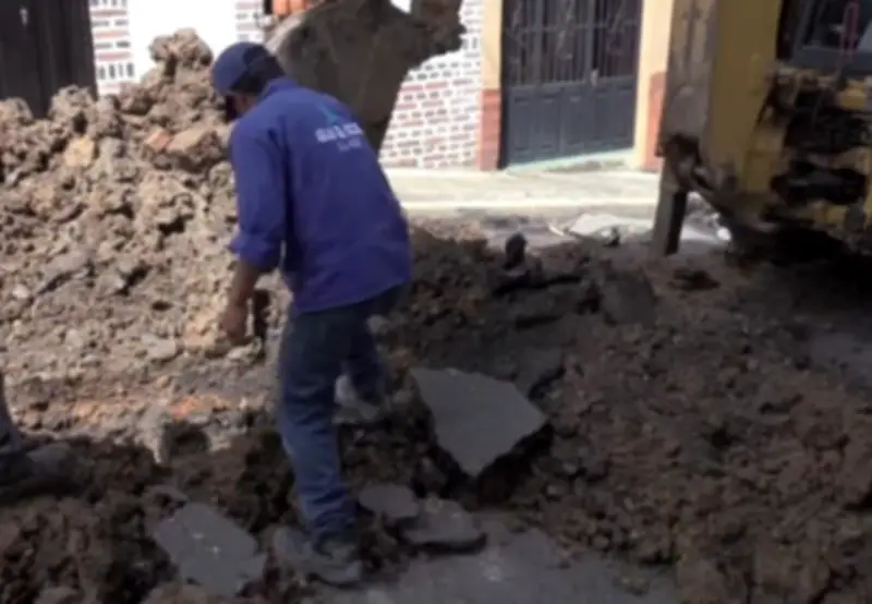 El Socorro retoma mejoramiento vial con meta de ampliar calles intervenidas para 2026