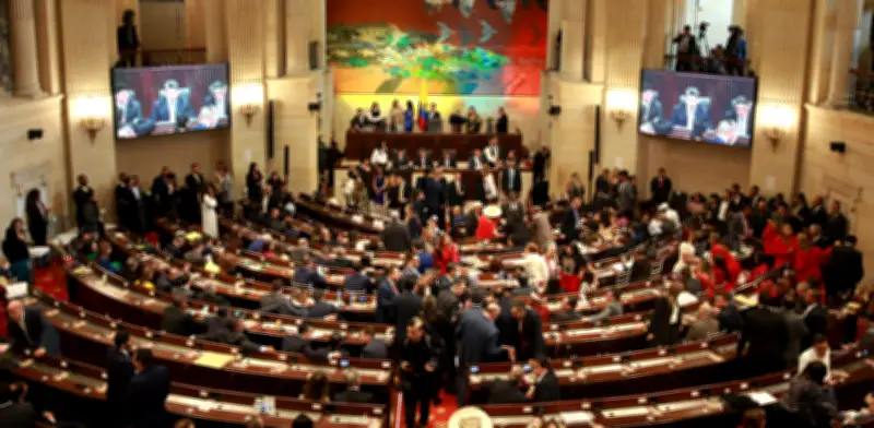 Elecciones 2026: solo 40% de candidaturas al Congreso son mujeres y seis aspiran a la Presidencia