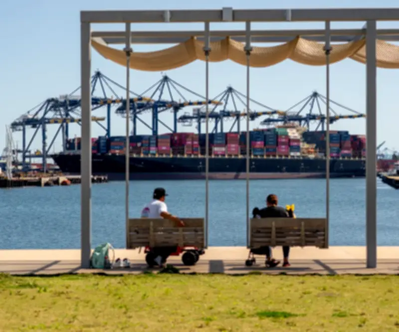 Empresas y consumidores de EE.UU. cargaron con el 90% de los costos arancelarios en 2025