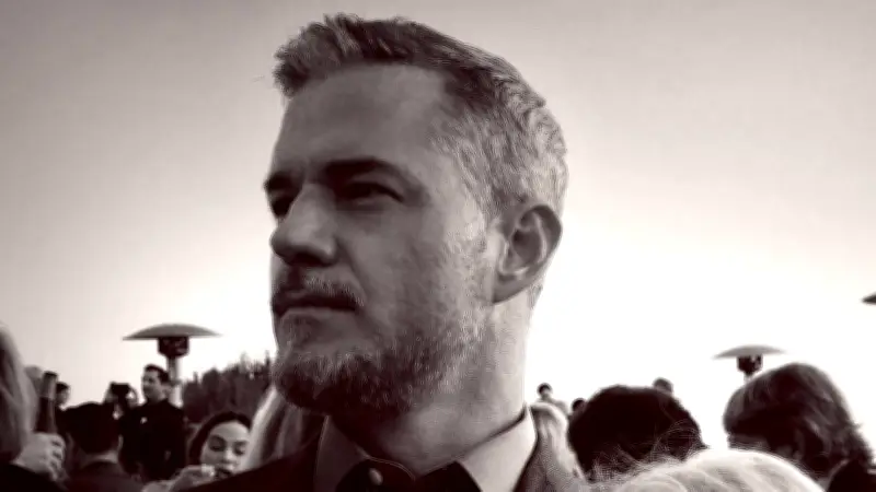 Eric Dane revela diagnóstico de ELA: qué es esta enfermedad neurodegenerativa