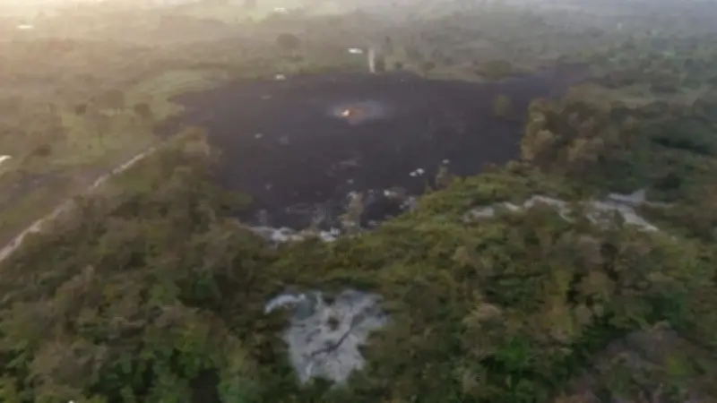 Erupción de volcán de lodo en San Juan de Urabá causa daños en vías y acueducto