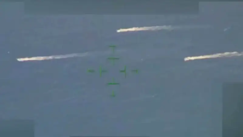 Estados Unidos intensifica ataques en el Pacífico y Caribe: once muertos en horas