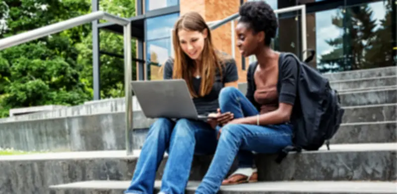 Estados Unidos planea suspender por años permisos laborales para solicitantes de asilo