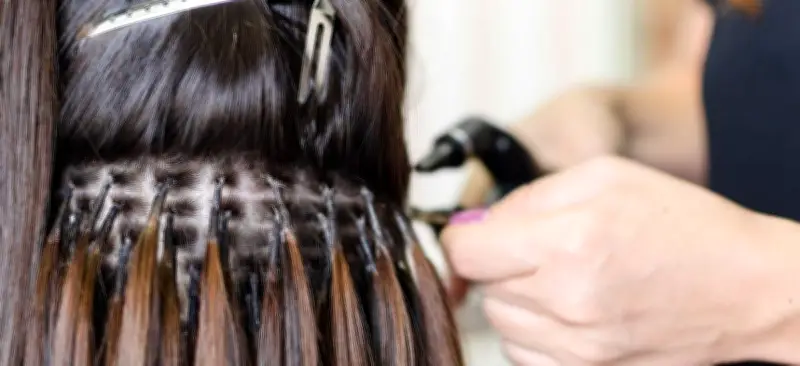Estudio revela más de 150 sustancias tóxicas en extensiones de cabello vinculadas a cáncer