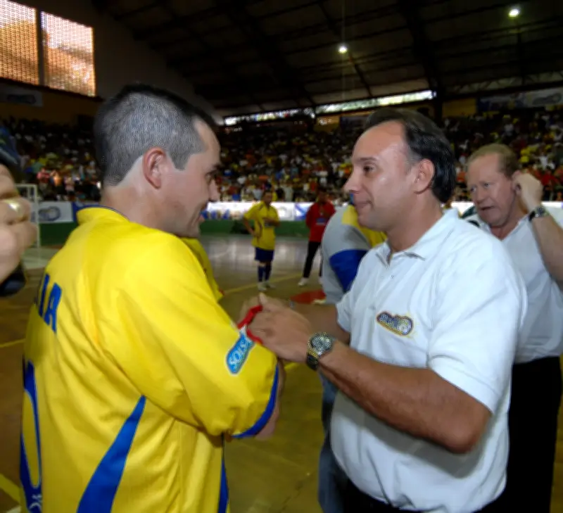 Fallece Giovanni Hernández, leyenda del microfútbol colombiano que marcó generaciones