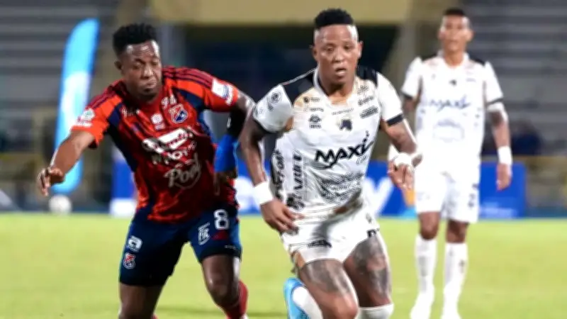 FCF revela audios del VAR en polémica Llaneros vs Medellín: se evidencia falta