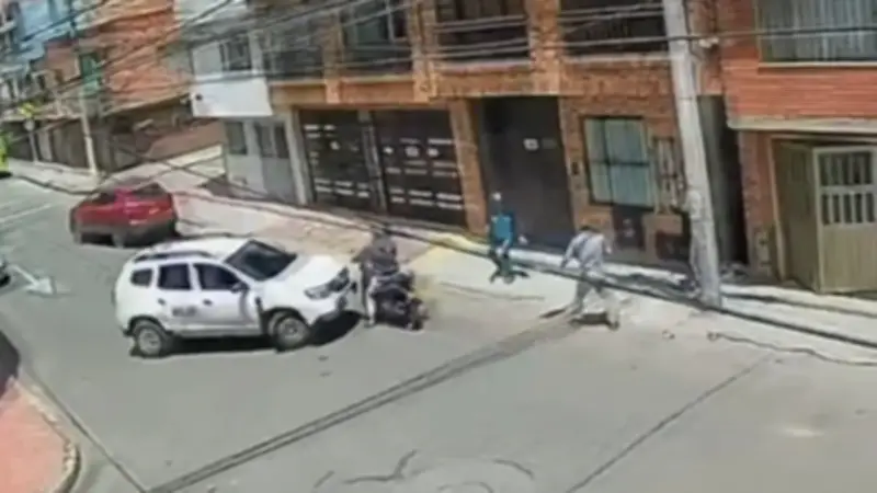 Frustran violento fleteo en Bogotá: ladrones iban tras hombre de 60 años y se llevaron sorpresa