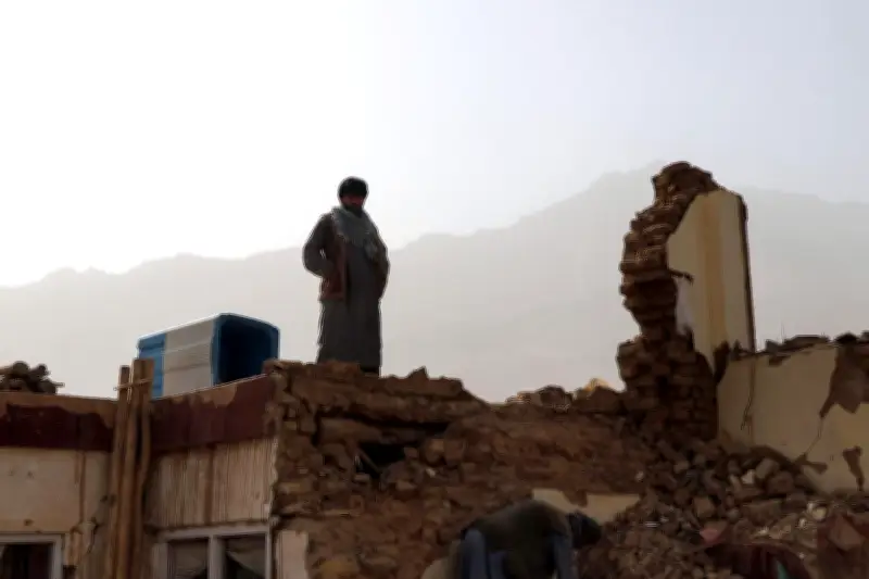 Fuerte sismo de magnitud 5.7 sacude Afganistán sin reportes de víctimas graves