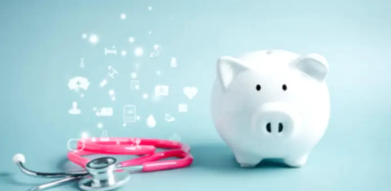 Gasto en salud de hogares colombianos aumentó $10,5 billones desde 2022, alertan expertos