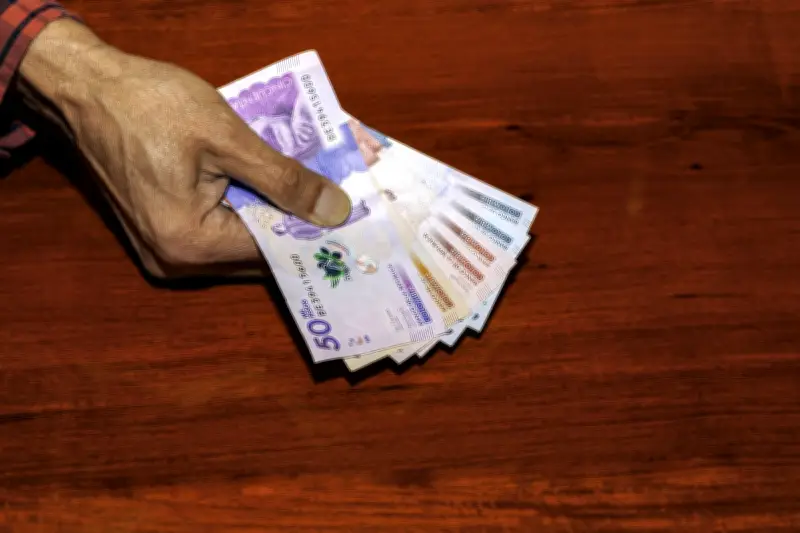 Gobierno mantiene aumento del 23% en salario mínimo pese a recomendación técnica del 13,6%