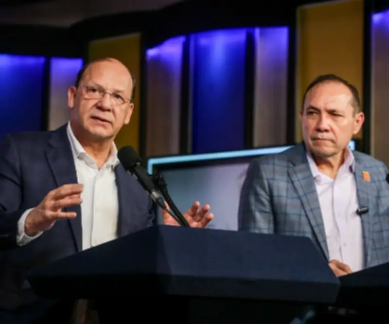 Gobierno oficializa decreto transitorio que mantiene salario mínimo en $1,75 millones para 2026