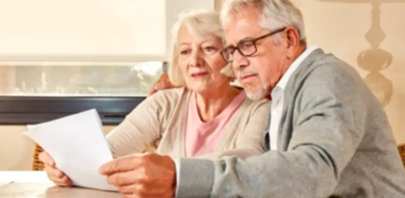 Gobierno Petro modifica reglas pensionales con decreto que afecta traslados al régimen público