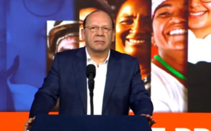 Gobierno propone impuesto al patrimonio para grandes empresas por reconstrucción tras lluvias