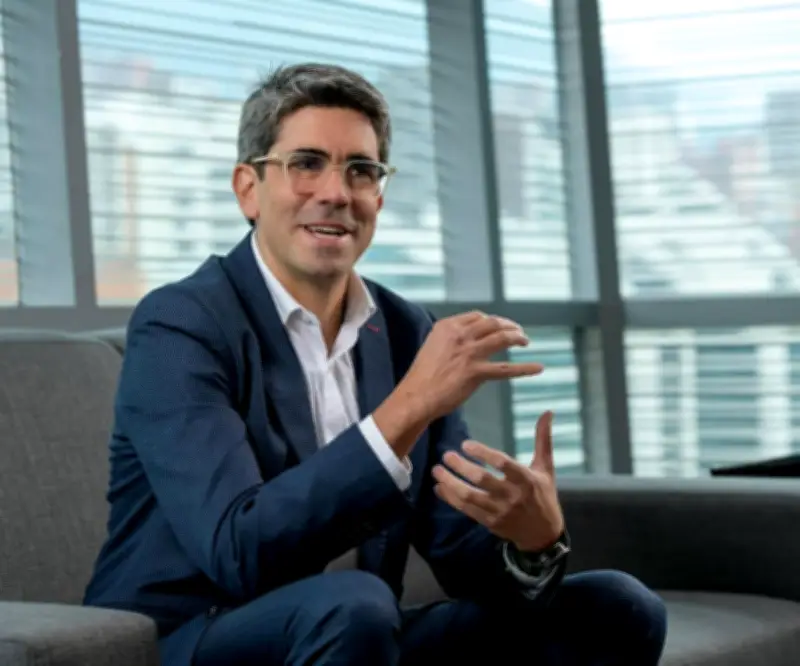 Grupo Sura propone incrementar dividendos en 33% tras crecimiento de utilidades en 2025