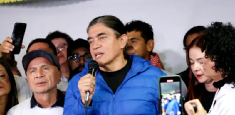 Gustavo Bolívar solicita investigación contra senadora Bedoya por presuntas coimas en su UTL