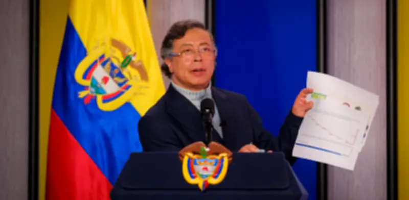 Gustavo Petro anunciará medidas tras suspensión del salario mínimo en alocución presidencial