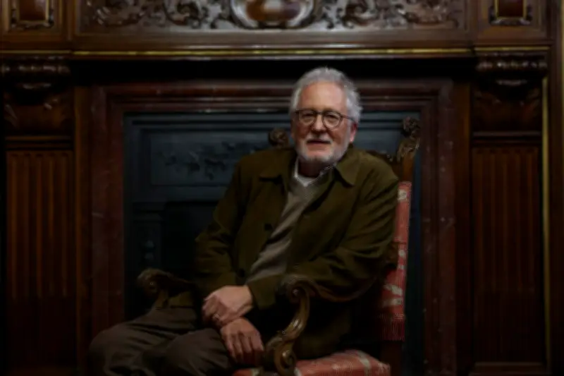 Héctor Abad Faciolince recibe Premio de Derechos Humanos del Instituto Berg por su obra literaria