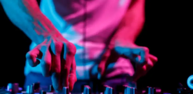 HEADLINER: Primer reality de DJ's en Colombia lanza convocatoria nacional