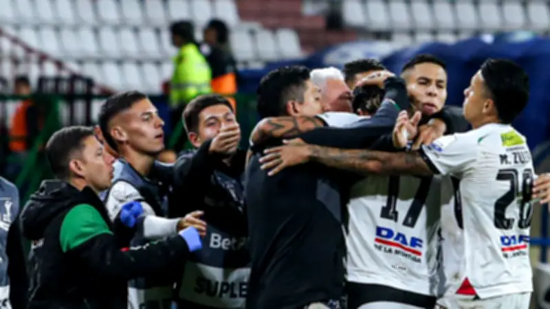 Hinchas del Once Caldas exigen salida de Hernán Darío 'El Arriero' Herrera en Palogrande