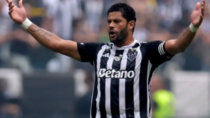 Hulk dispara un misil desde 35 metros que aspira al Premio Puskás en Brasil