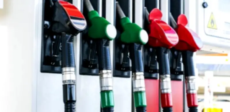 Hungría suspende exportación de diésel a Ucrania por bloqueo de crudo ruso en oleoducto