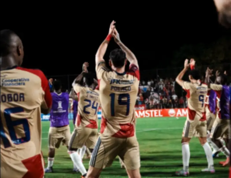 Independiente Medellín vence al Liverpool uruguayo y avanza en la Copa Libertadores
