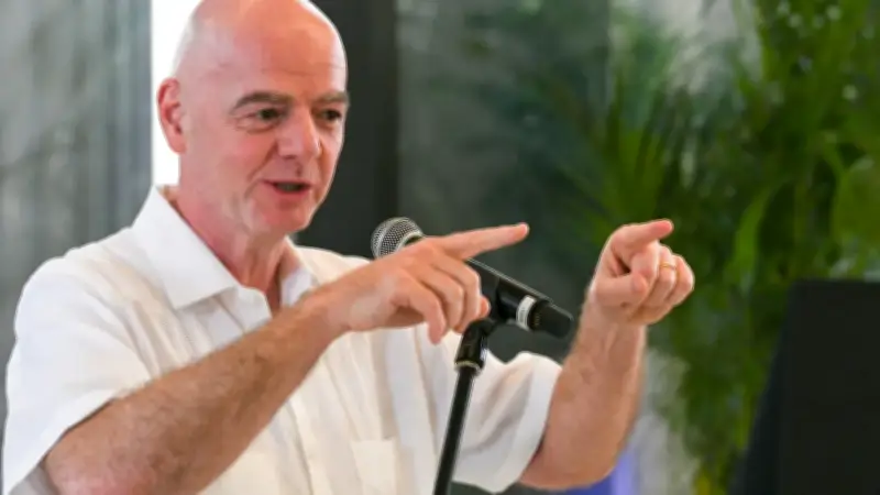 Infantino celebra nuevo edificio de la Selección Colombia: 'Hay amor por el fútbol'